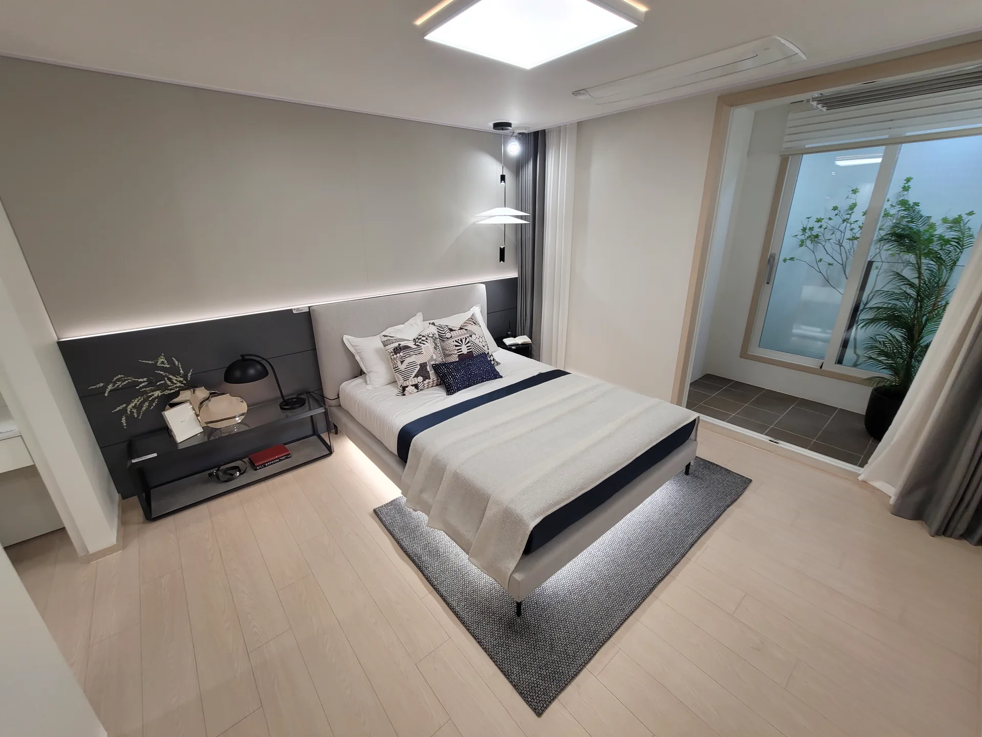 청주 이안포레스트 침실